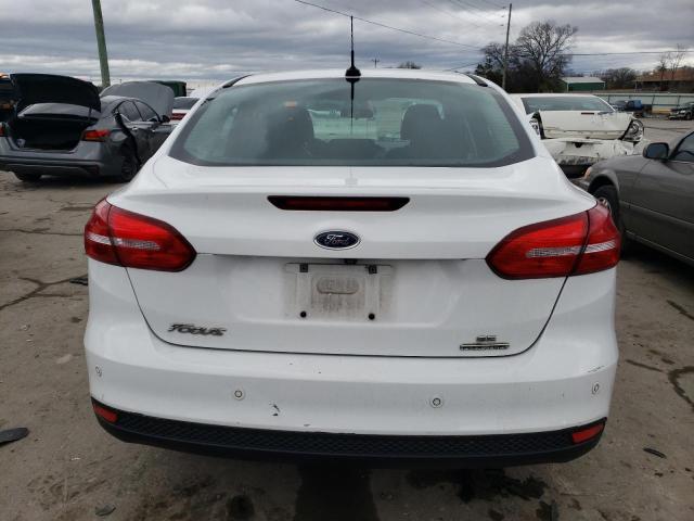 Photo 6 from auction – 2015 FORD FOCUS SE with VIN 1FADP3F28FL256472