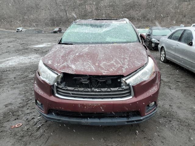 Photo 5 from auction – 2016 TOYOTA HIGHLANDER with VIN 5TDJKRFH4GS352991