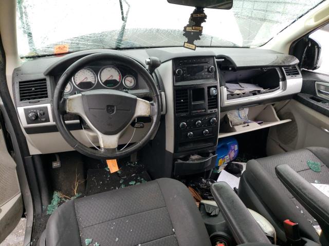 Photo 8 from auction – 2010 DODGE GRAND CARA with VIN 2D4RN5D15AR106687