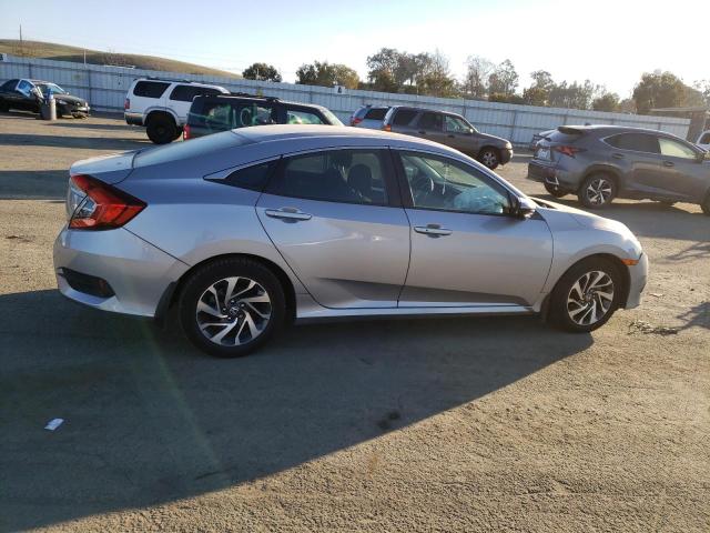 Zdjęcie 3 z aukcji – 2016 HONDA CIVIC EX z VIN 2HGFC2F78GH507575
