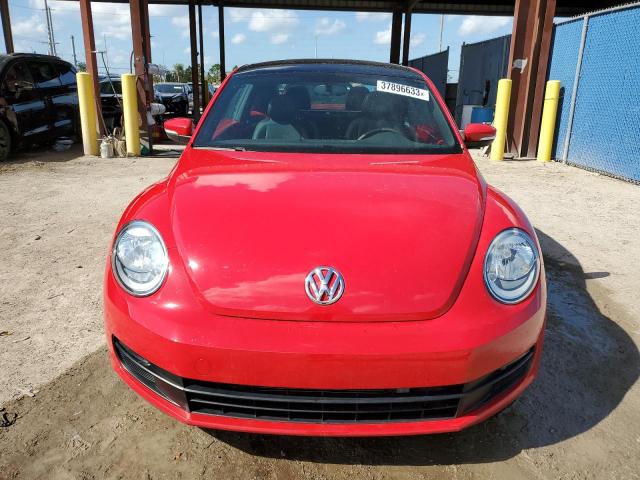 Photo 5 from auction – 2012 VOLKSWAGEN BEETLE with VIN 3VWJP7AT5CM646277