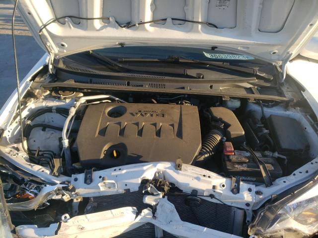 Photo 11 from auction – 2015 TOYOTA COROLLA L with VIN 5YFBURHE8FP336544