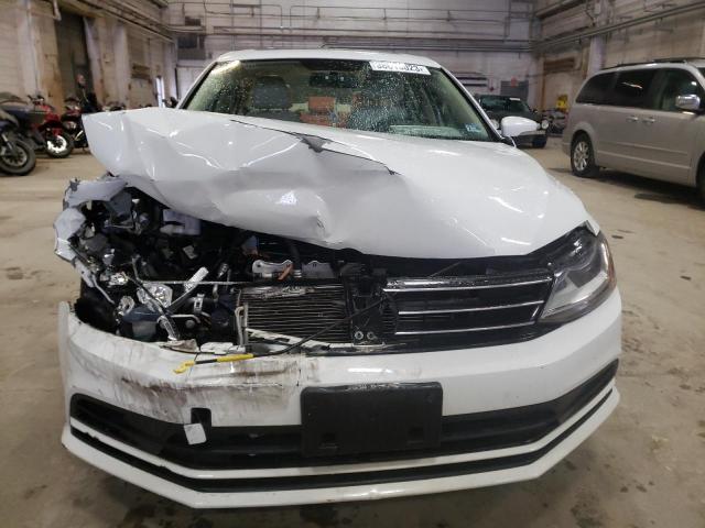 Photo 5 from auction – 2017 VOLKSWAGEN JETTA SE with VIN 3VWDB7AJ5HM250416