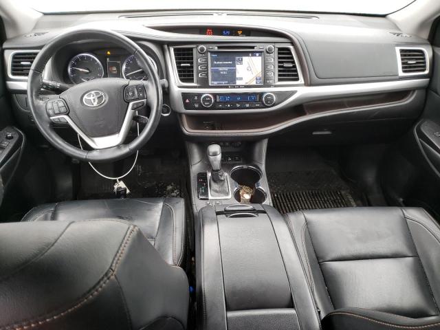 Photo 8 from auction – 2018 TOYOTA HIGHLANDER with VIN 5TDJZRFH9JS838697