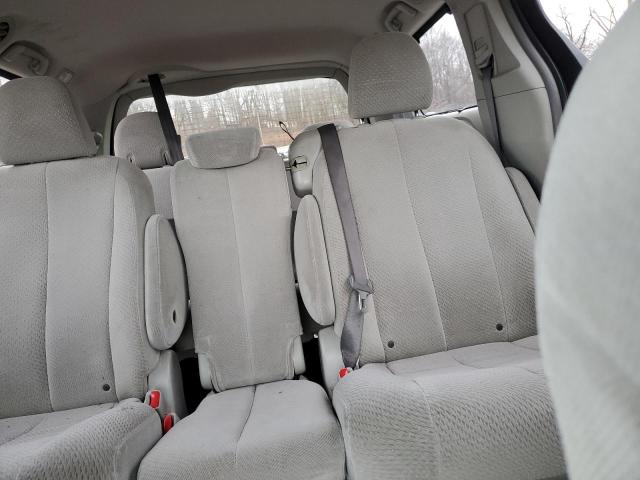 Photo 10 from auction – 2011 TOYOTA SIENNA LE with VIN 5TDKK3DC2BS049614