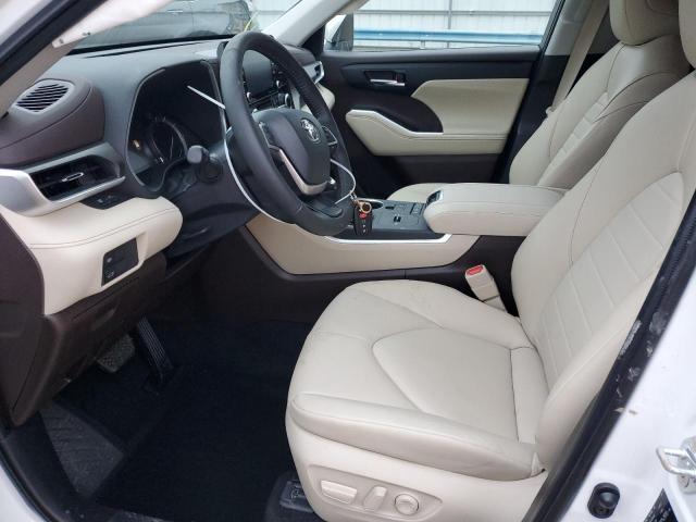 Photo 7 from auction – 2022 TOYOTA HIGHLANDER with VIN 5TDGZRAH5NS556340