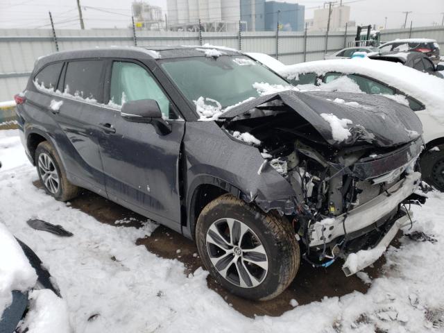 Photo 4 from auction – 2022 TOYOTA HIGHLANDER with VIN 5TDGZRAH3NS099608