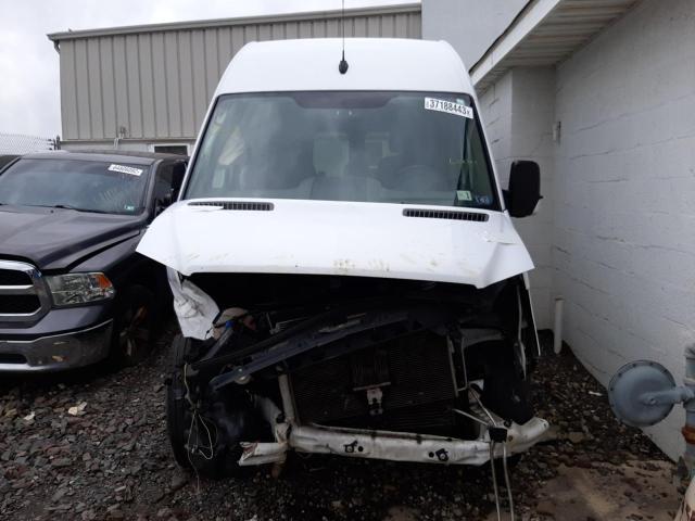 Photo 5 from auction – 2016 MERCEDES-BENZ SPRINTER 2 with VIN WD4PE8DDXGP250770