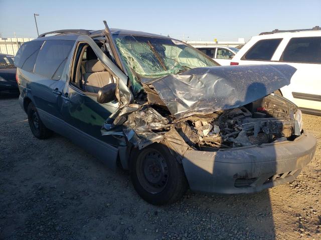 Photo 4 from auction – 2002 TOYOTA SIENNA LE with VIN 4T3ZF13C42U434907
