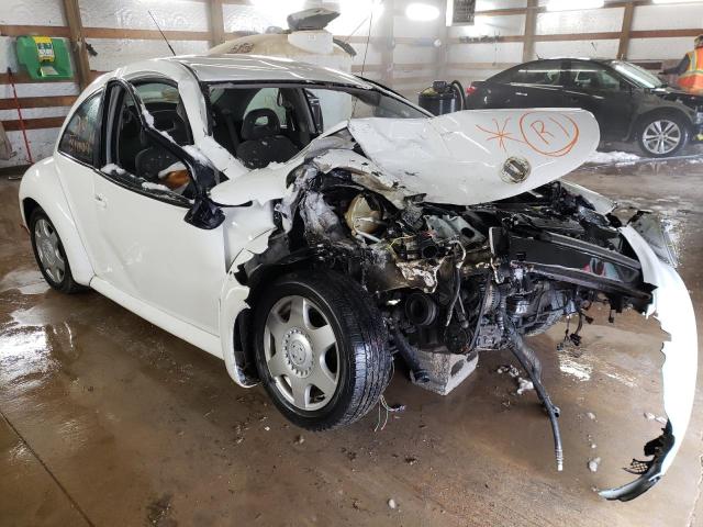 Photo 4 from auction – 1998 VOLKSWAGEN NEW BEETLE with VIN 3VWBF61C4WM010052
