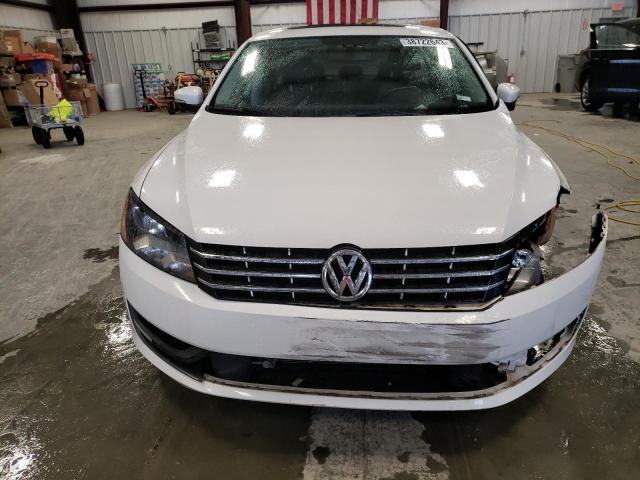 Photo 5 from auction – 2013 VOLKSWAGEN PASSAT SE with VIN 1VWBN7A37DC069717