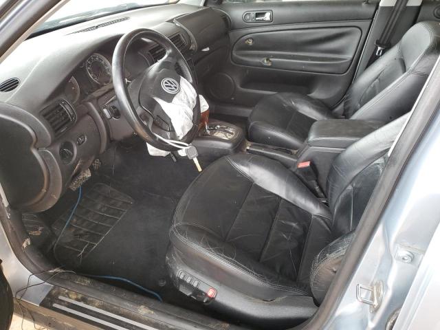 Photo 7 from auction – 2003 VOLKSWAGEN PASSAT with VIN WVWRH63B82P077600