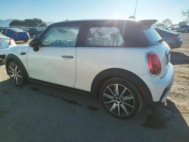 Photo 2 from auction – 2023 MINI COOPER S with VIN WMW53DH08P2S75149