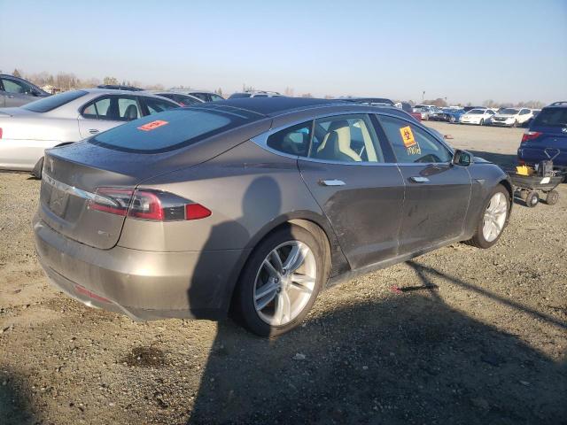Photo 3 from auction – 2015 TESLA MODEL S 85 with VIN 5YJSA1H11FF095252