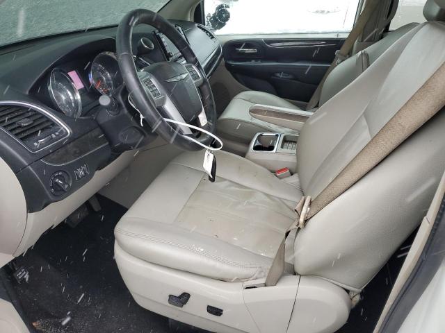 Photo 7 from auction – 2013 CHRYSLER TOWN & COU with VIN 2C4RC1BG5DR503629