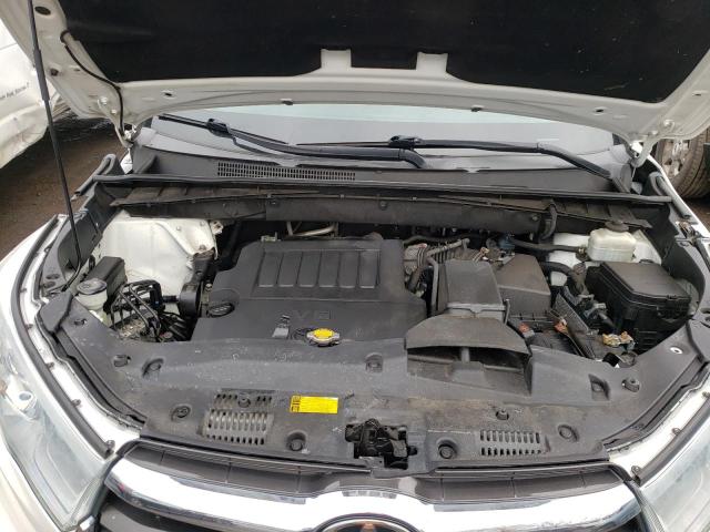 Photo 12 from auction – 2014 TOYOTA HIGHLANDER with VIN 5TDDKRFH5ES062124