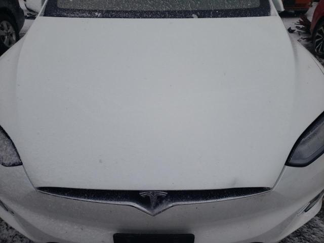 Photo 12 from auction – 2018 TESLA MODEL X with VIN 5YJXCBE25JF138132