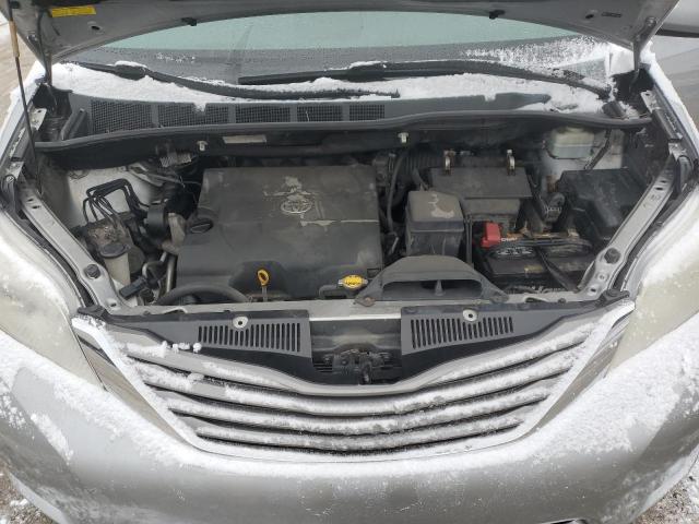 Photo 12 from auction – 2011 TOYOTA SIENNA XLE with VIN 5TDYK3DC4BS146775