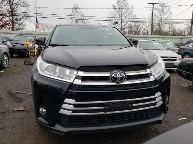Photo 5 from auction – 2019 TOYOTA HIGHLANDER with VIN 5TDJZRFH9KS611091