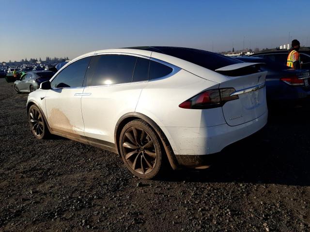 Photo 2 from auction – 2017 TESLA MODEL X with VIN 5YJXCDE27HF060149