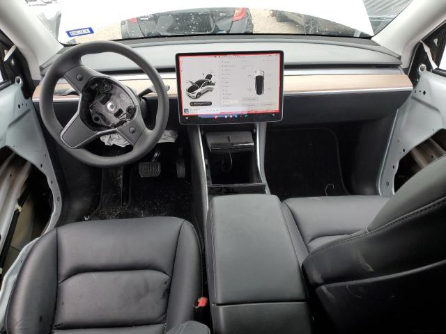 Photo 8 from auction – 2021 TESLA MODEL Y with VIN 5YJYGDEE9MF065625