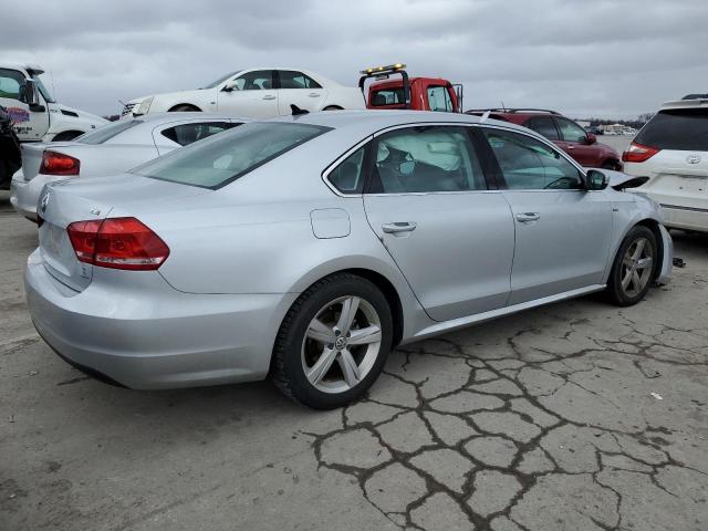 Photo 3 from auction – 2015 VOLKSWAGEN PASSAT S with VIN 1VWAS7A31FC118336