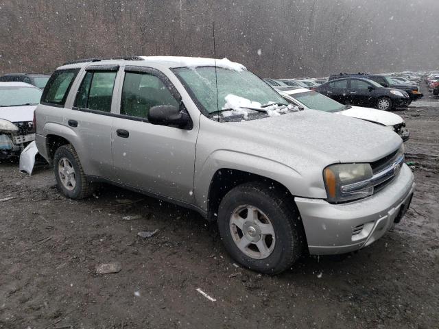 Photo 4 from auction – 2005 CHEVROLET TRAILBLAZE with VIN 1GNDT13S352283833