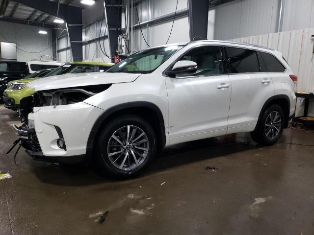TOYOTA HIGHLANDER 2018 with VIN 5TDJZRFH9JS820331 - Photo from auction