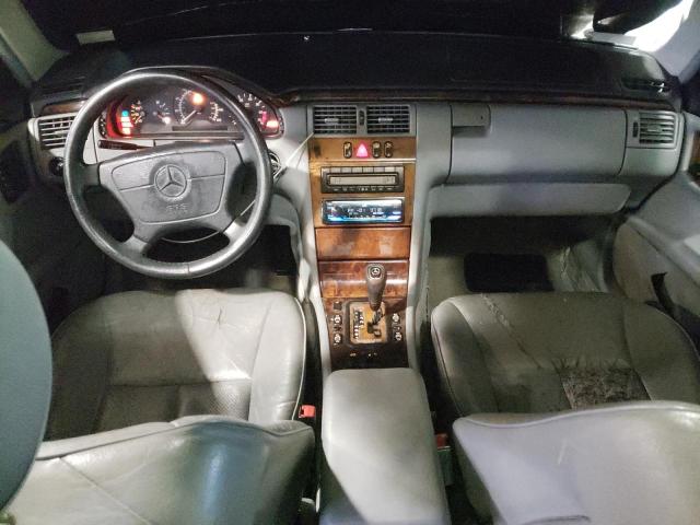 Photo 8 from auction – 1999 MERCEDES-BENZ E 320 with VIN WDBJF65H8XA871235