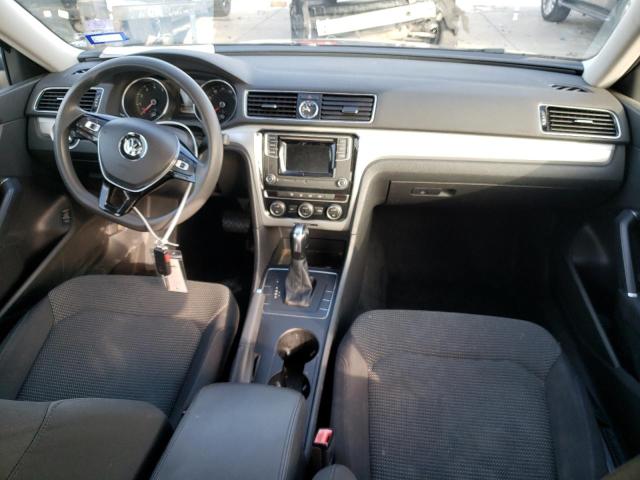 Photo 8 from auction – 2016 VOLKSWAGEN PASSAT S with VIN 1VWAT7A38GC058053