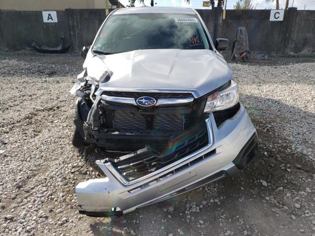Photo 5 from auction – 2018 SUBARU FORESTER 2 with VIN JF2SJAAC2JG572489