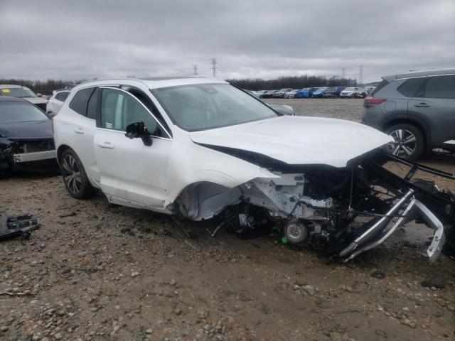 Photo 4 from auction – 2023 VOLVO XC60 PLUS with VIN YV4L12RNXP1253509