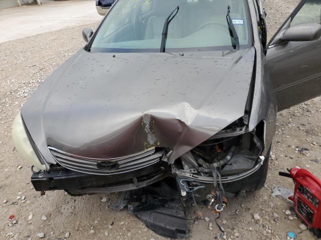Photo 11 from auction – 2005 TOYOTA CAMRY LE with VIN 4T1BE30K25U955987