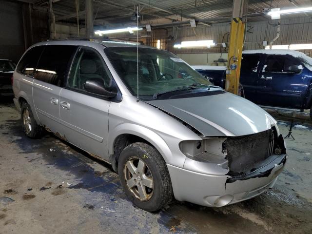 Photo 4 from auction – 2005 DODGE GRAND CARA with VIN 2D4GP44L05R312793
