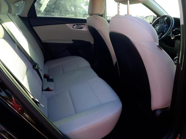 Photo 10 from auction – 2022 KIA FORTE FE with VIN 3KPF24AD2NE458361
