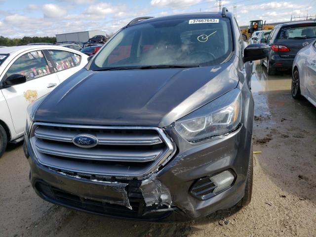 Photo 5 from auction – 2017 FORD ESCAPE SE with VIN 1FMCU0GD0HUA93192