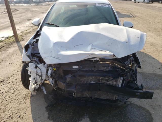 Photo 11 from auction – 2018 KIA RIO LX with VIN 3KPA24AB7JE143980