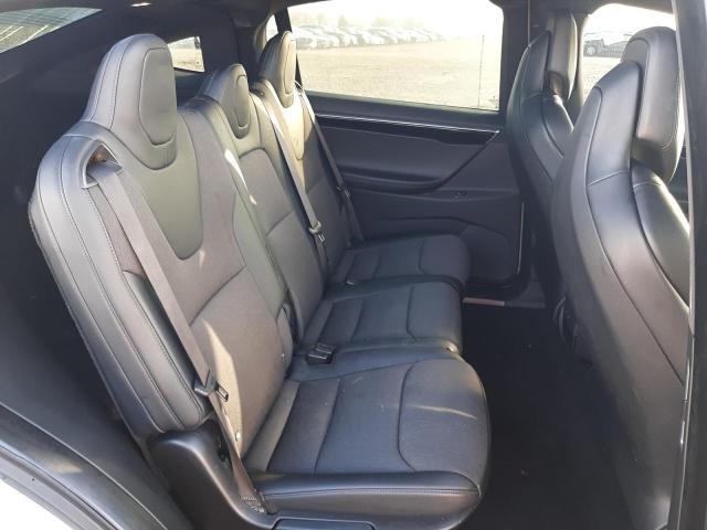 Photo 10 from auction – 2017 TESLA MODEL X with VIN 5YJXCDE27HF060149