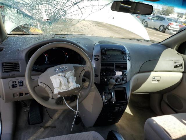 Photo 8 from auction – 2010 TOYOTA SIENNA CE with VIN 5TDKK4CC9AS306337