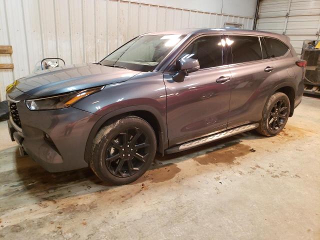 TOYOTA HIGHLANDER 2022 with VIN 5TDZZRAHXNS556861 - Photo from auction