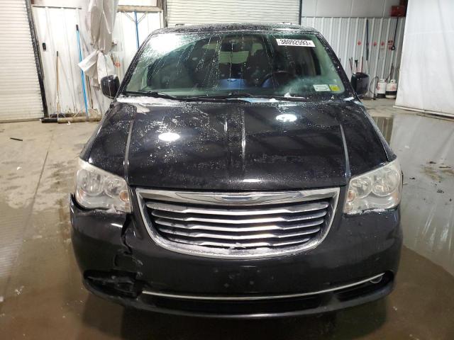 Photo 5 from auction – 2014 CHRYSLER TOWN & COU with VIN 2C4RC1BG3ER447031