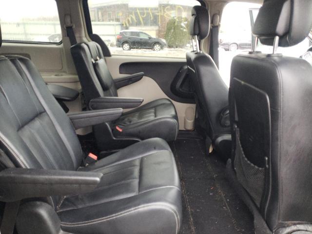 Photo 11 from auction – 2013 CHRYSLER TOWN & COU with VIN 2C4RC1BG0DR754722