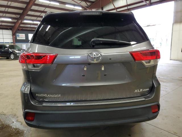 Photo 6 from auction – 2017 TOYOTA HIGHLANDER with VIN 5TDJZRFH6HS466360