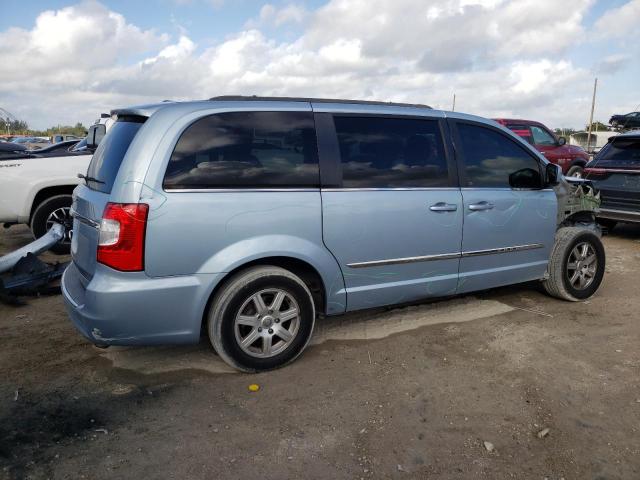 Photo 3 from auction – 2012 CHRYSLER TOWN & COU with VIN 2C4RC1BG0CR363942