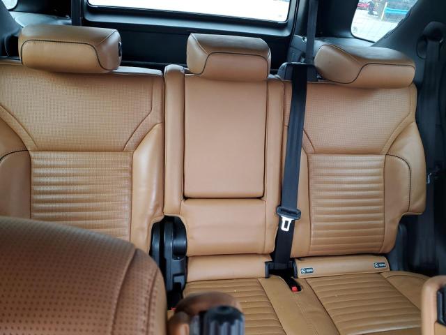 Photo 10 from auction – 2017 LAND ROVER DISCOVERY with VIN SALRHBBV0HA025824