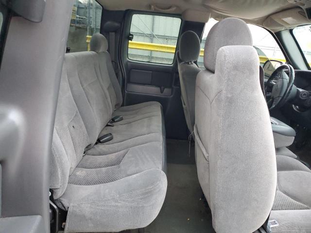 Photo 10 from auction – 2005 CHEVROLET SILVERADO with VIN 1GCEC19T95Z235404
