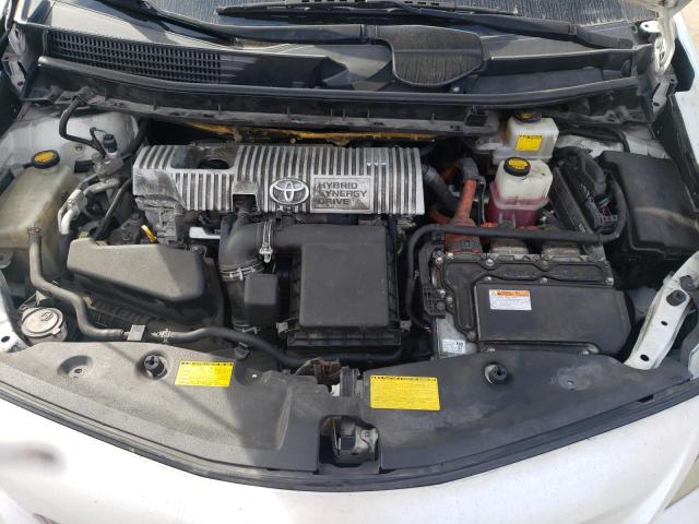 Photo 11 from auction – 2014 TOYOTA PRIUS V with VIN JTDZN3EU0E3298531