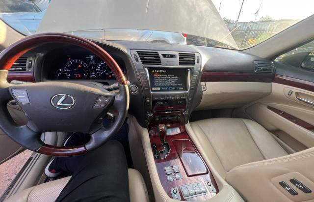 Photo 9 from auction – 2007 LEXUS LS 460L with VIN JTHGL46F475003715