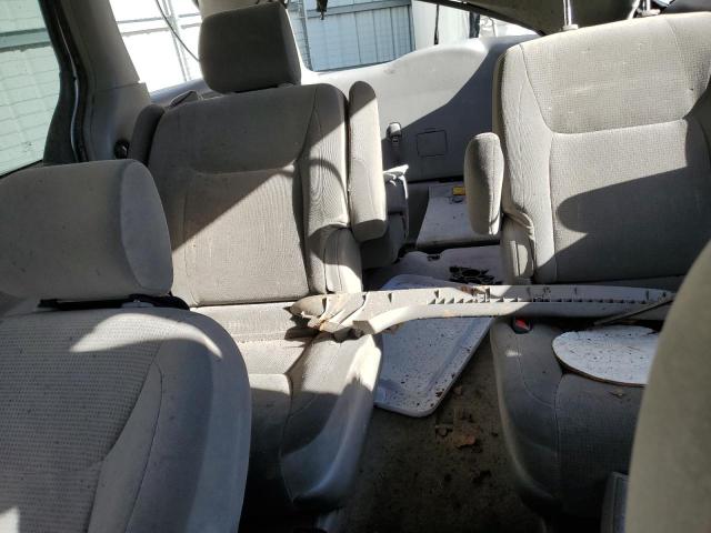 Photo 10 from auction – 2005 TOYOTA SIENNA CE with VIN 5TDZA23C85S384796
