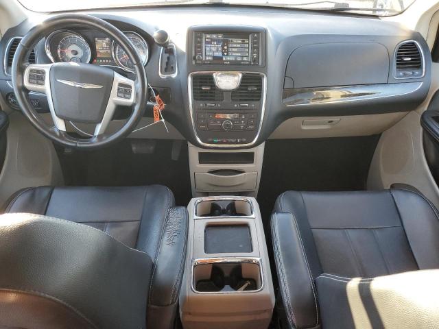 Photo 8 from auction – 2014 CHRYSLER TOWN & COU with VIN 2C4RC1BG7ER447596